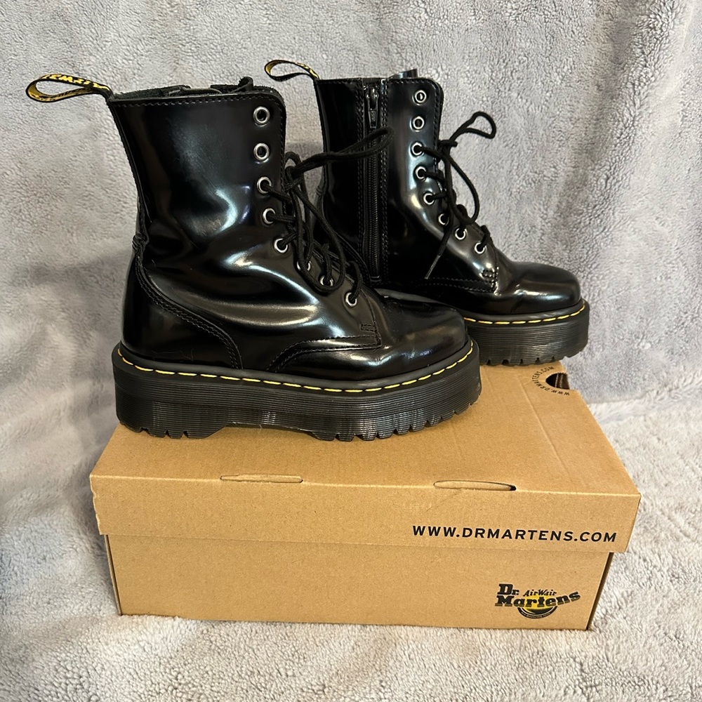 Dr. Martens Jadon EU 37 (Women’s 6)
